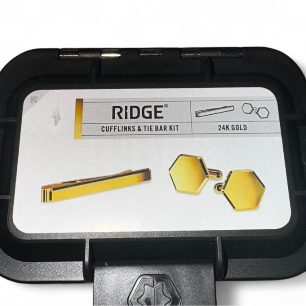 Ridge 24K Gold - Cufflinks & Tie Bar Set was told that set has 1/8th ounce gold - Picture 11 of 12
